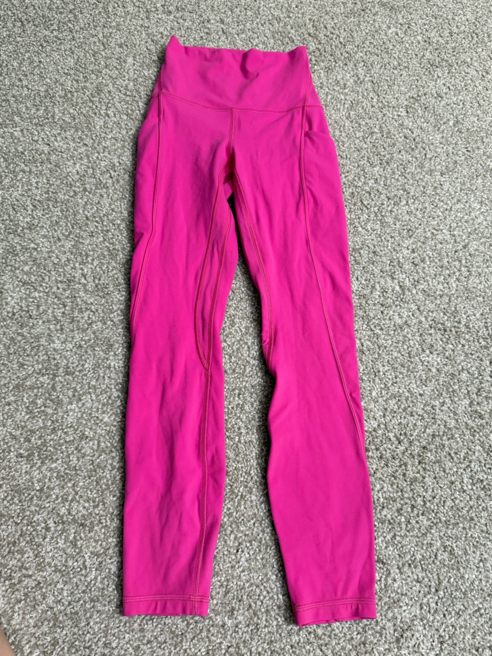 Lululemon Align High-Rise Pant with Pockets 25"
Sonic Pink
